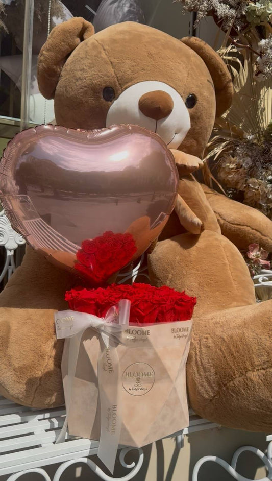 Giant Teddy Love