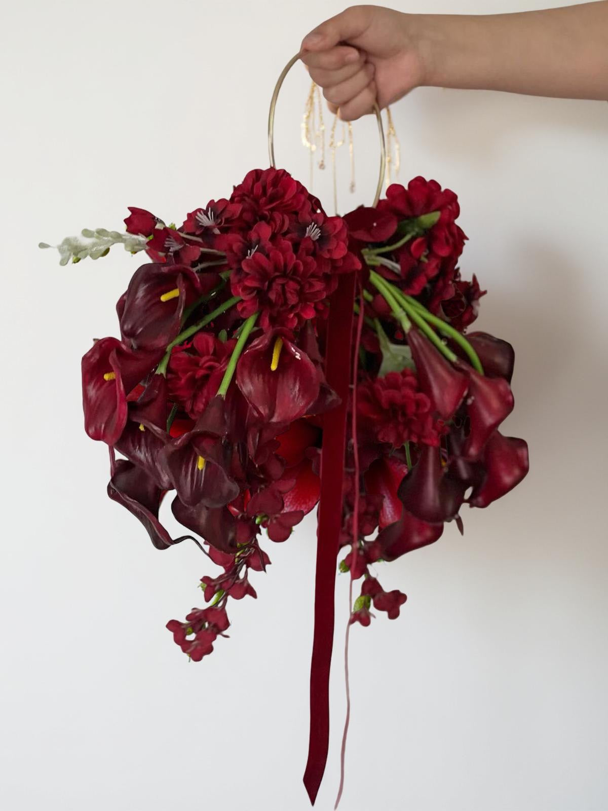 Buchet mireasă dalii & calla burgundy