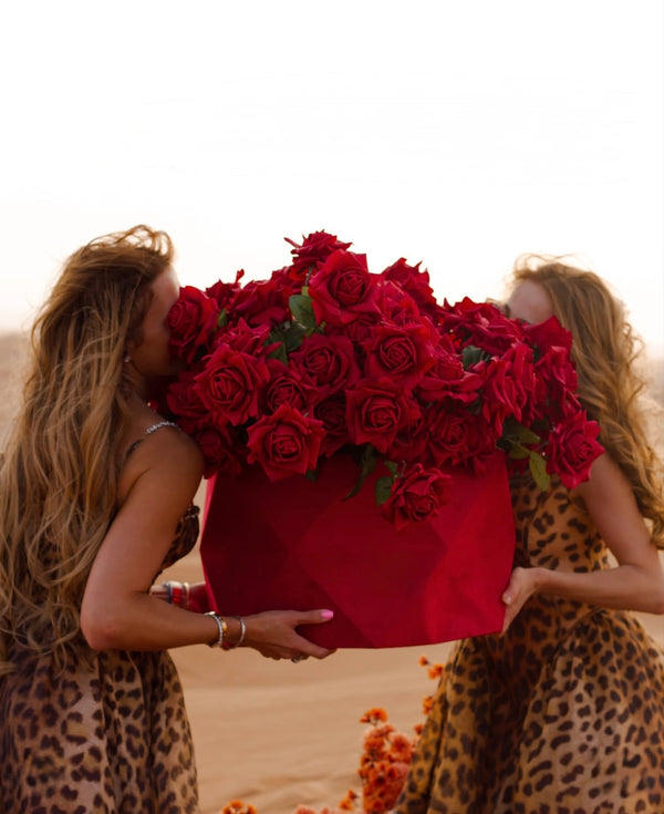 Cutie de Trandafiri Roșii „Passion Royale”