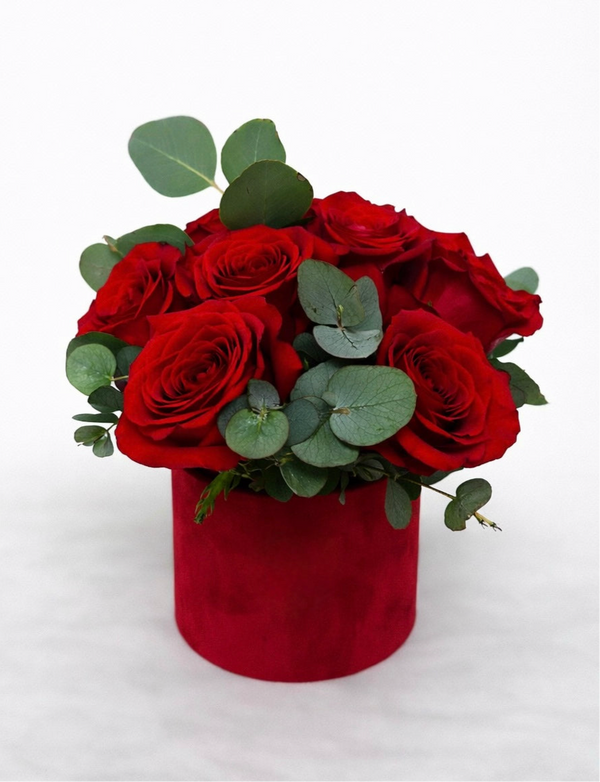 Scarlet Grace – Cutie cu Trandafiri Roșii