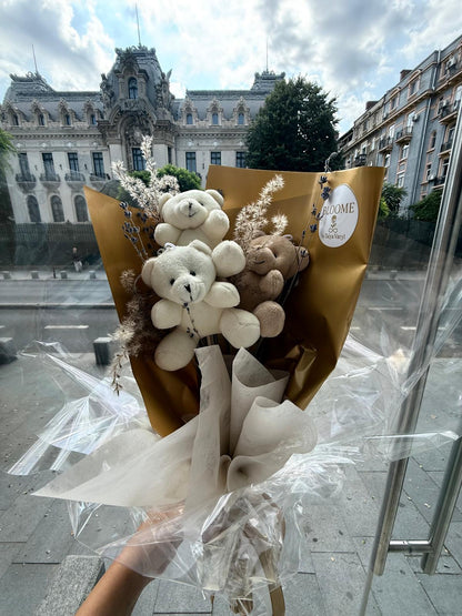 Teddy Charm Bouquet 🐻🤍