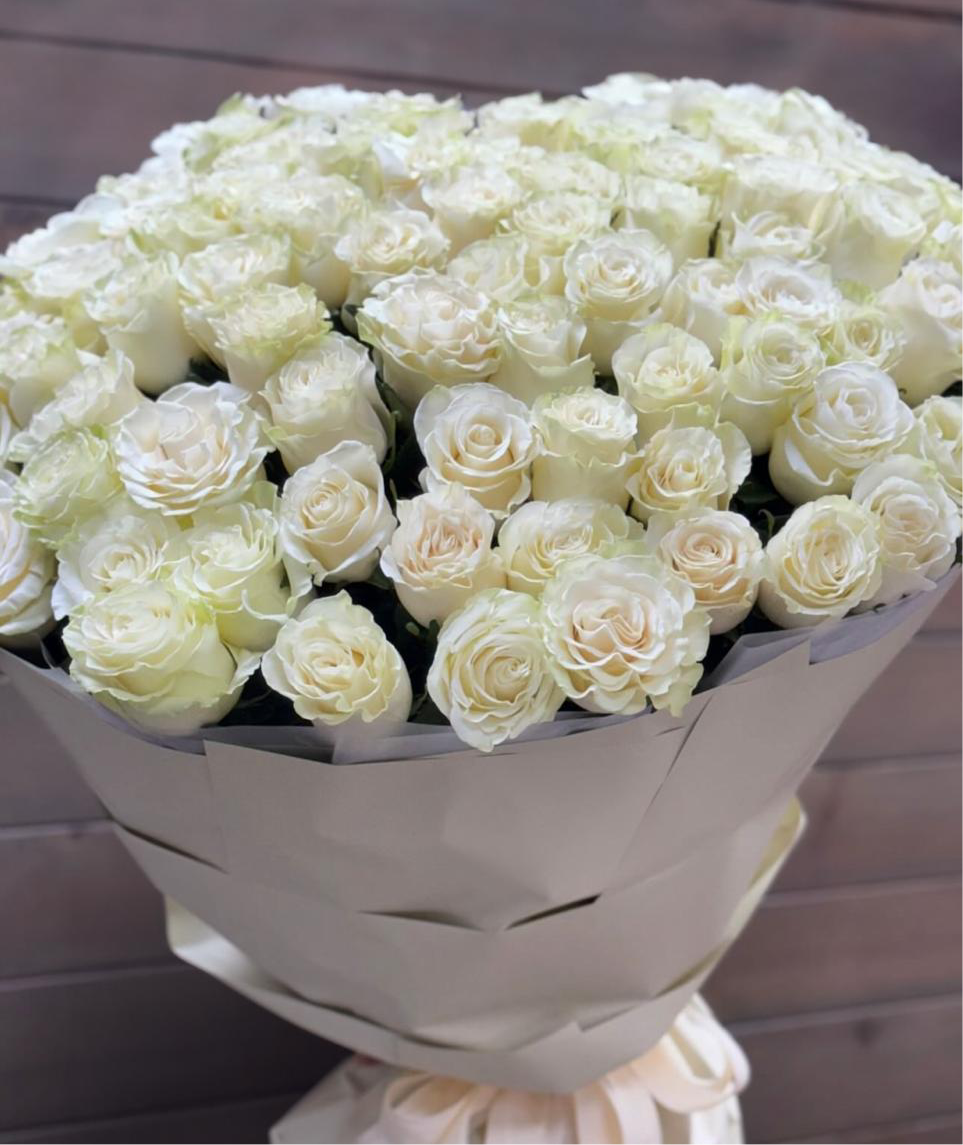 Ivory Grace | 51 Trandafiri Albi