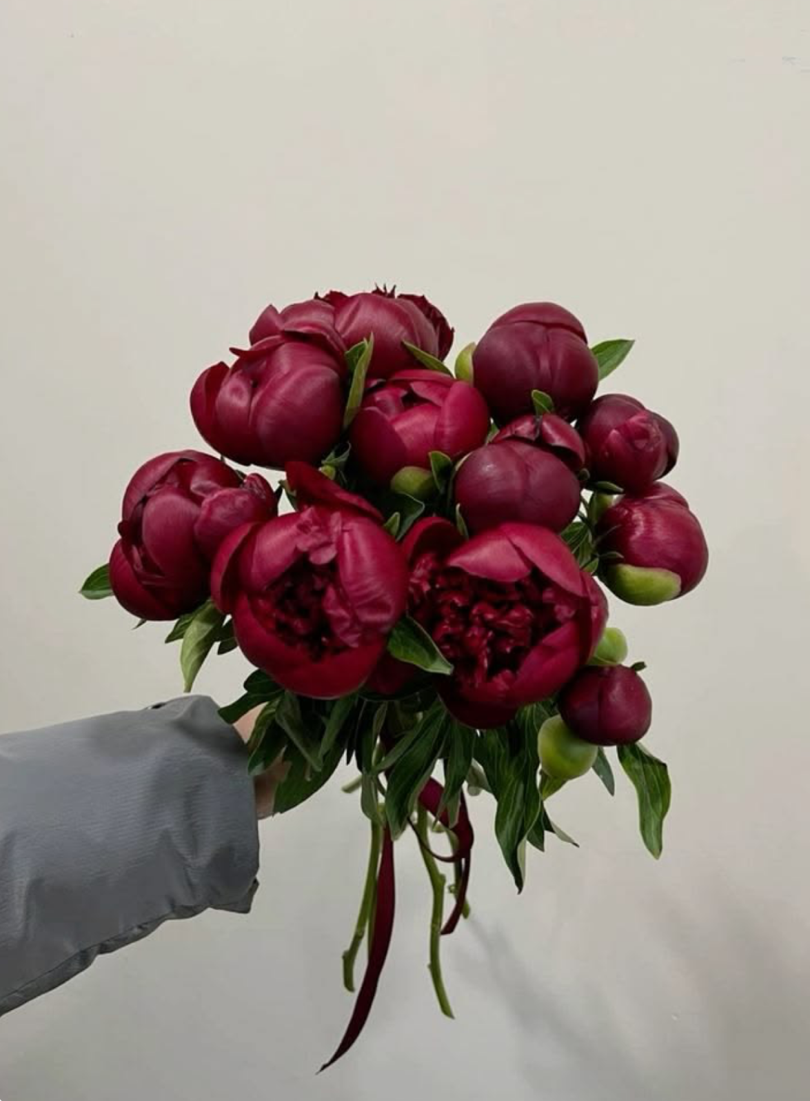 Buchet mireasa bujori rosii premium – buchet nunta elegant romantic luxury