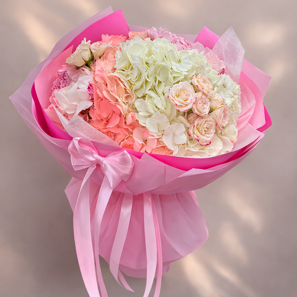 Pink Hydrangea Elegance – Buchet Pastel Luxury