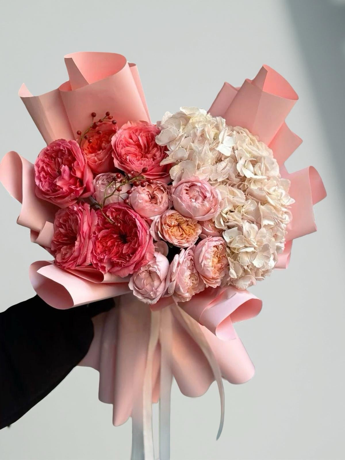 Buchet Trandafiri de Grădină & Hortensii