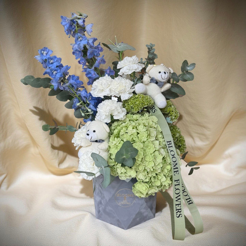 Aranjament cu Ursuleți & Hortensii Verzi