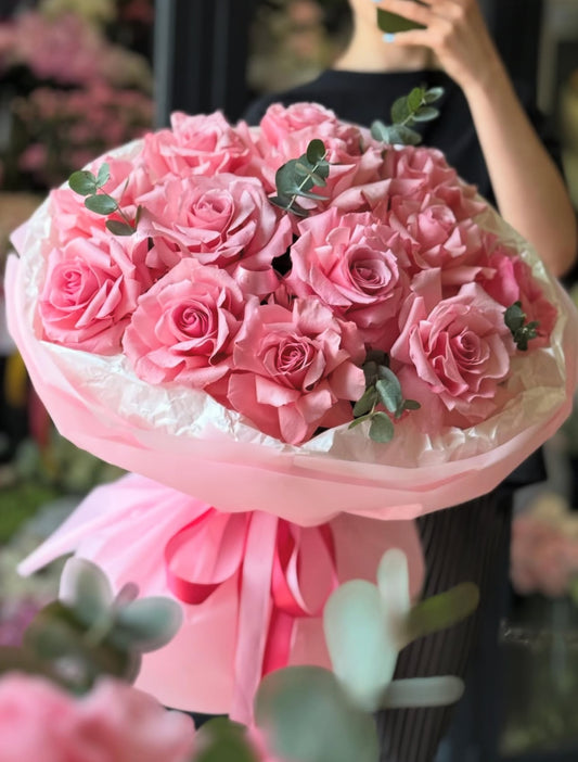 PINK ROSES 15