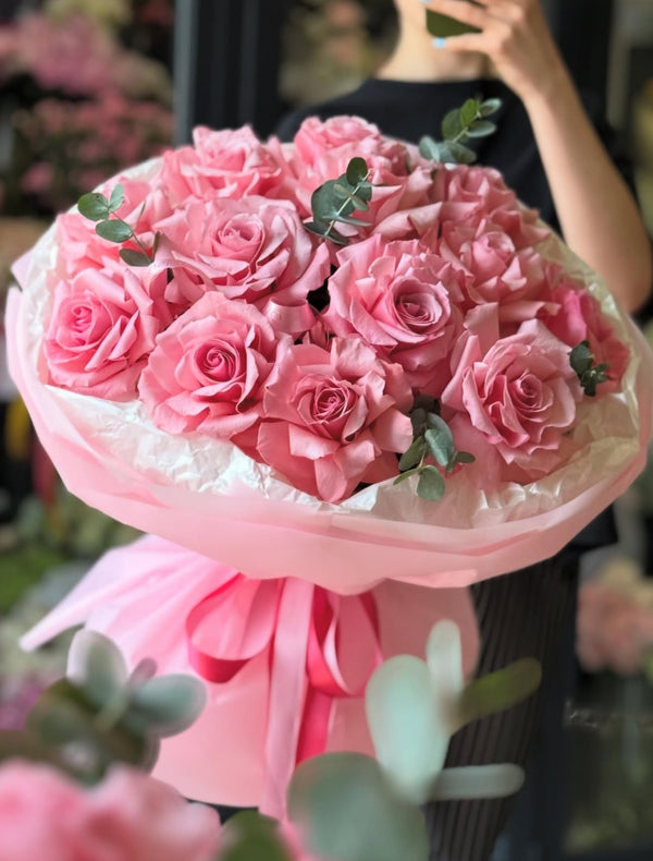 PINK ROSES 15